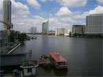barca fiume bangkok