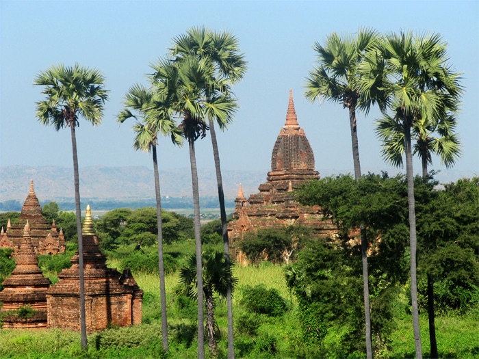 myanmar stupas