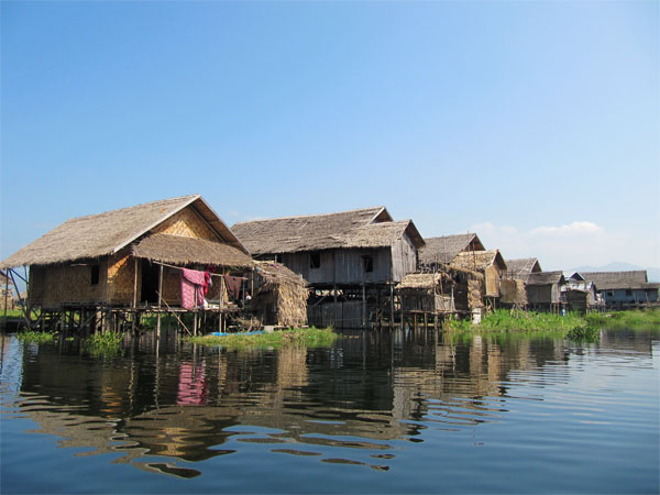 floating villages inle lake