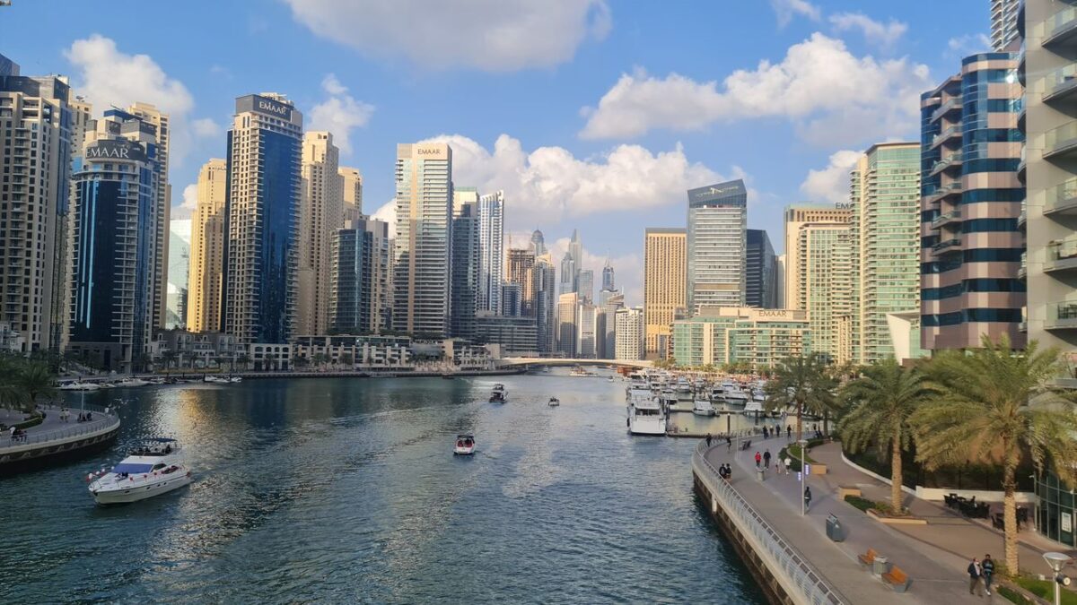 Dubai Marina vista del canale