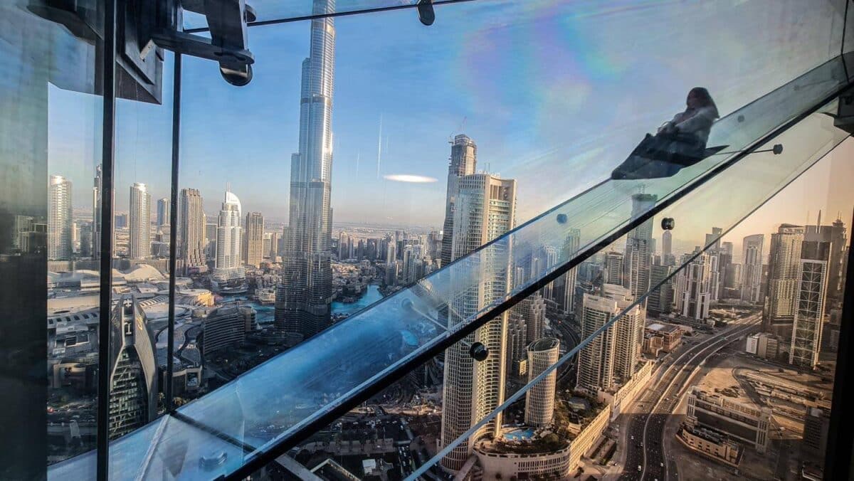 scivolo Sky View Dubai