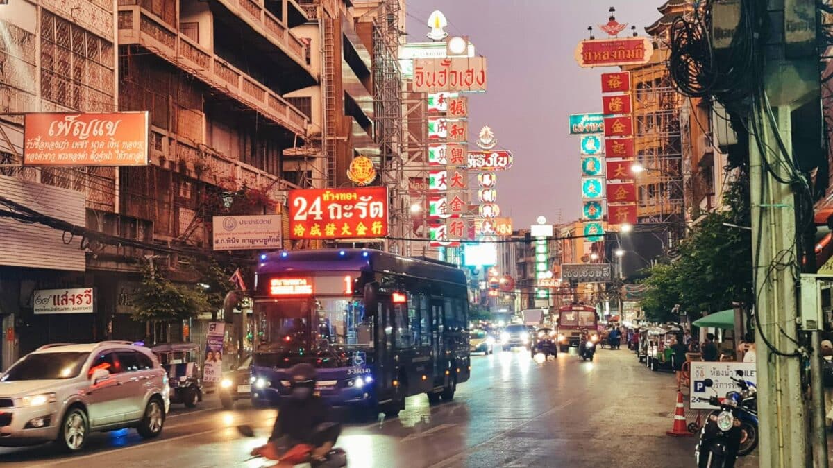 Muoversi con i bus a Bangkok