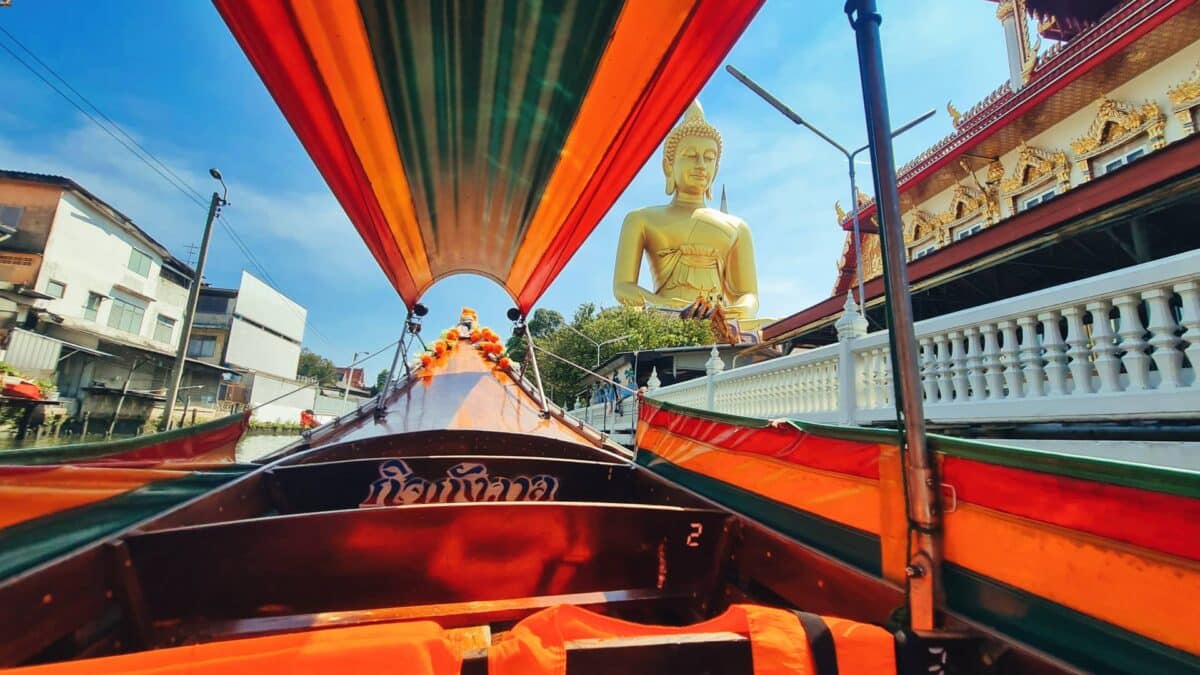 Come muoversi a Bangkok in barca