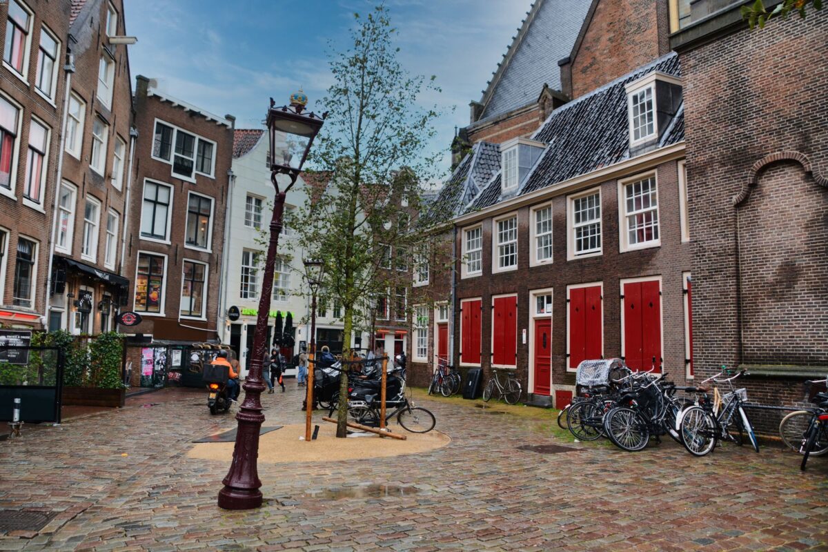 De Oude Kerk di Amsterdam