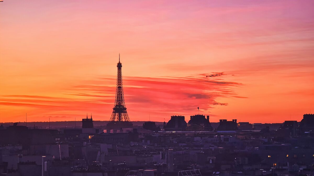 tramonto a parigi